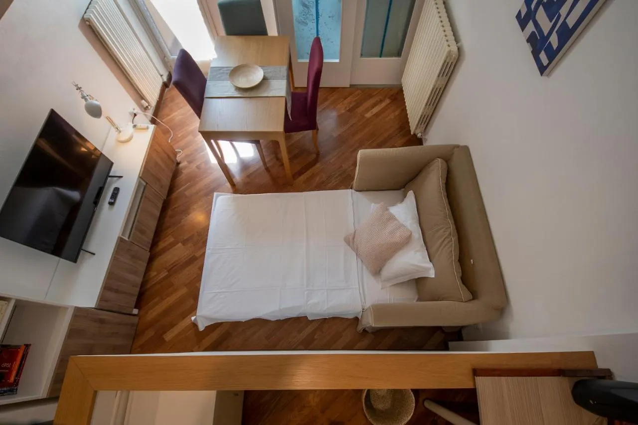 Housmart Tovaglie 9 Int. 6 Apartment Bologna 0*,  Italy