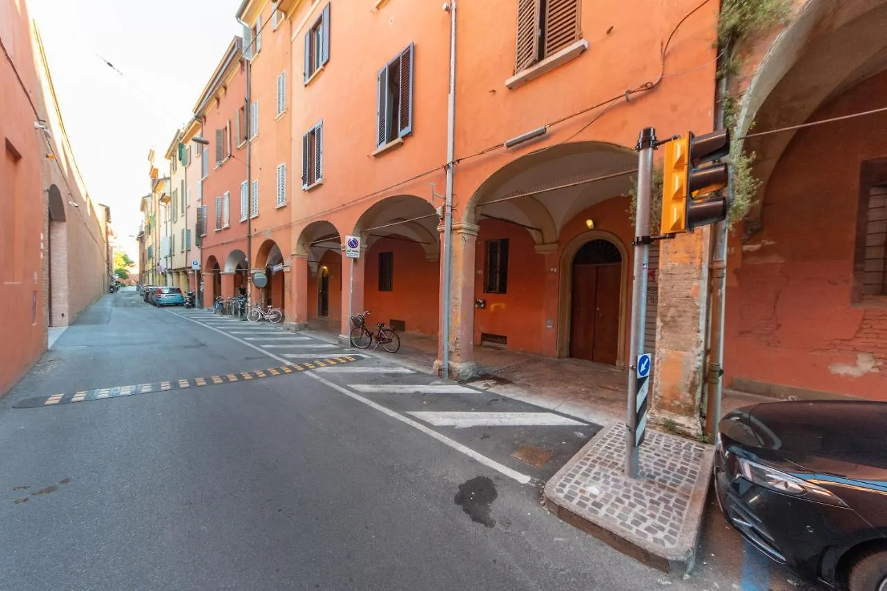 Housmart Tovaglie 9 Int. 6 Apartment Bologna